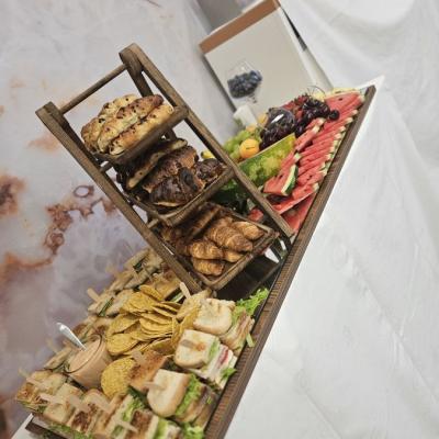 Catering - snack i finger food za godišnjicu salona ljepote