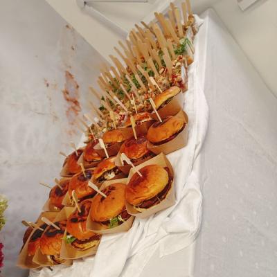 Catering - snack i finger food za godišnjicu salona ljepote